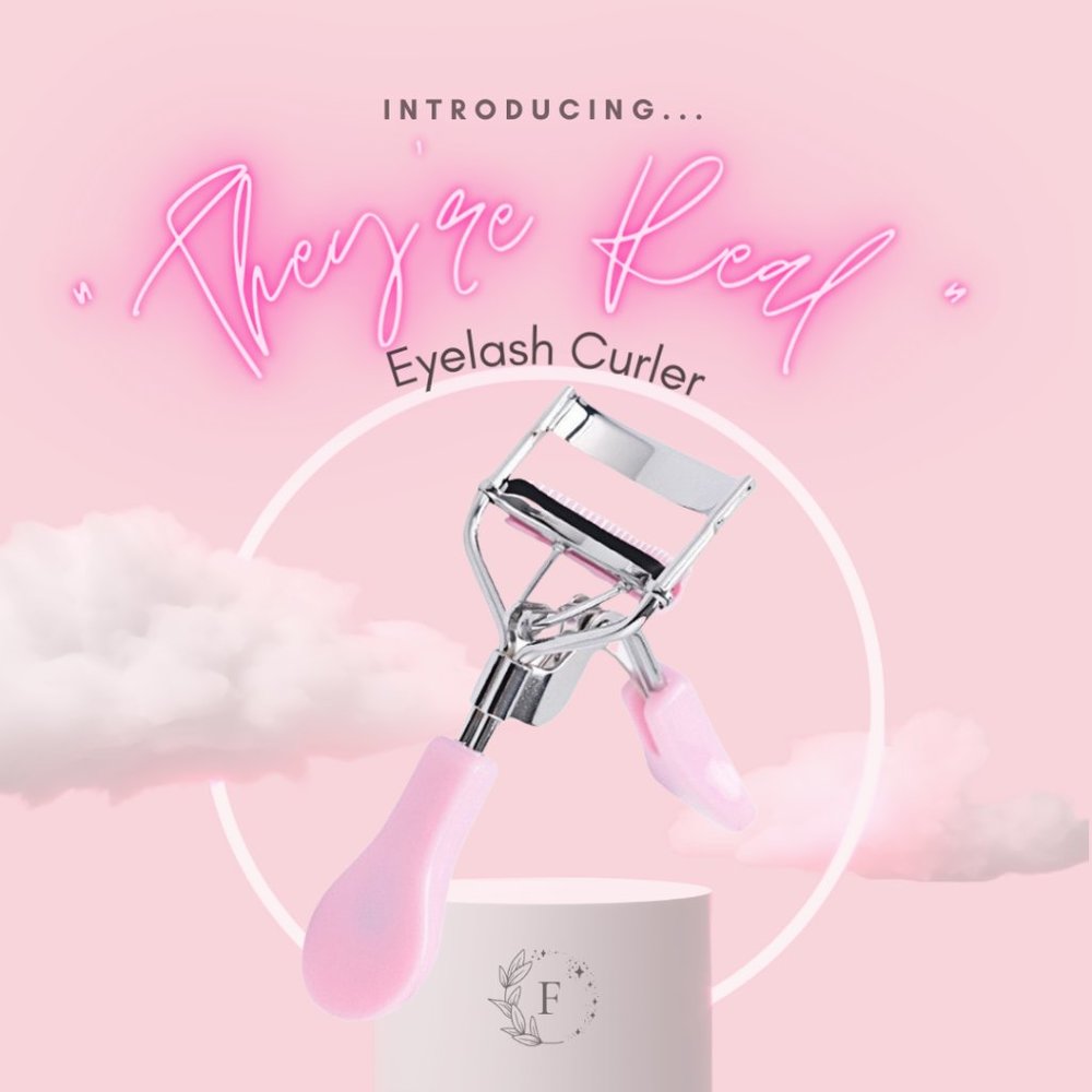 'They're Real' Eyelash Curler w/ Comb Attachment Lash Lift in seconds!